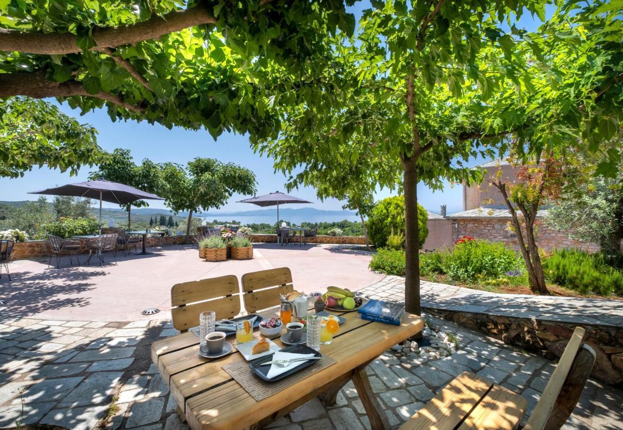 Iakovakis Suites & Spa Коропі Екстер'єр фото