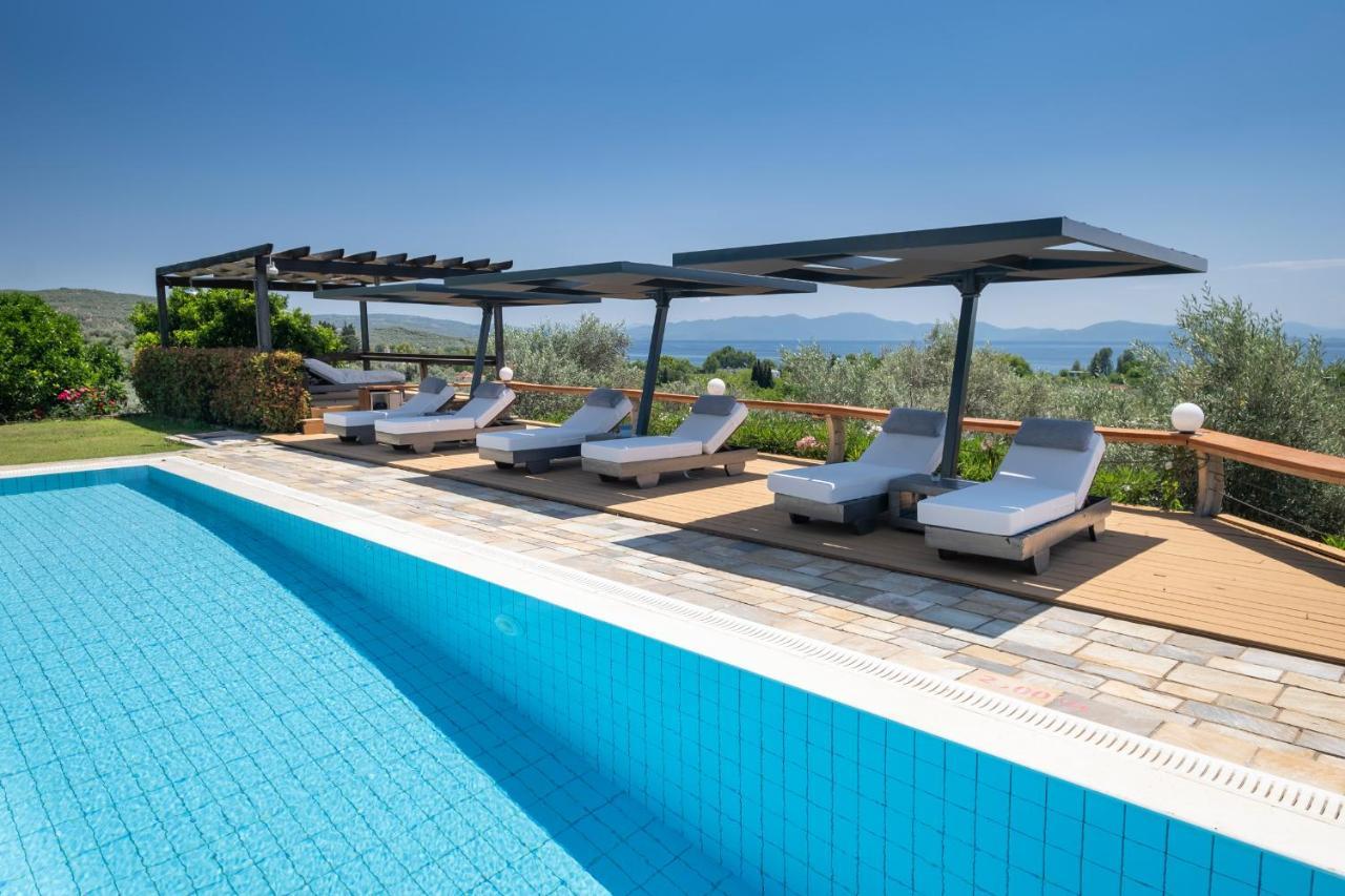 Iakovakis Suites & Spa Коропі Екстер'єр фото