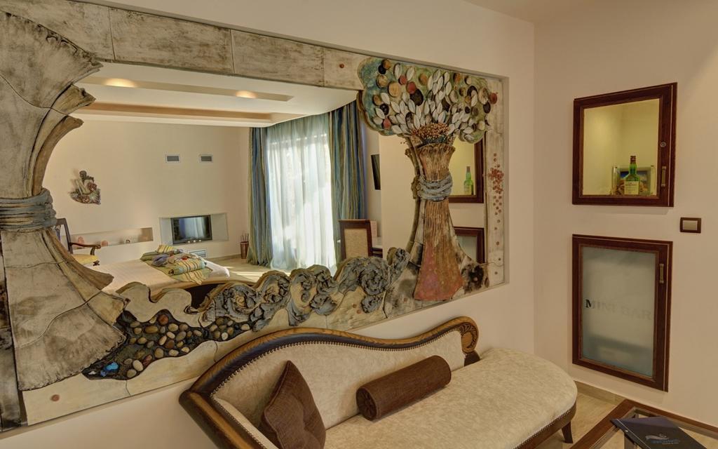 Iakovakis Suites & Spa Коропі Екстер'єр фото